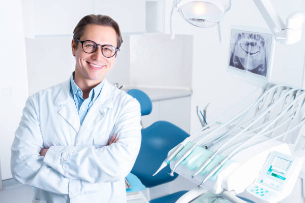 Dentist vs Orthodontist: Which Specialist Do You Need?